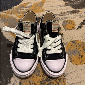 Maison Mihara Yasuhiro Black and White - Size 42 MENS 9